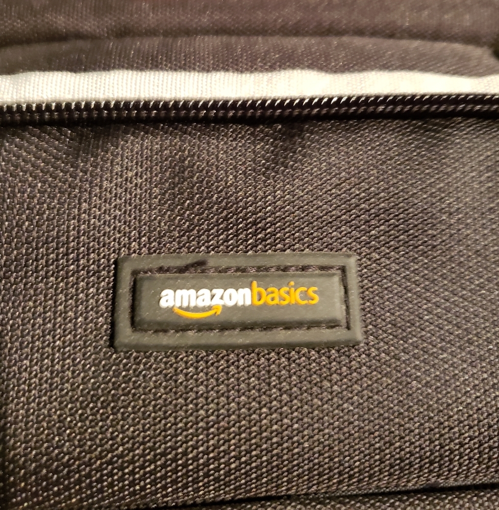 Amazon basic laptop bag - Picture 2 of 3